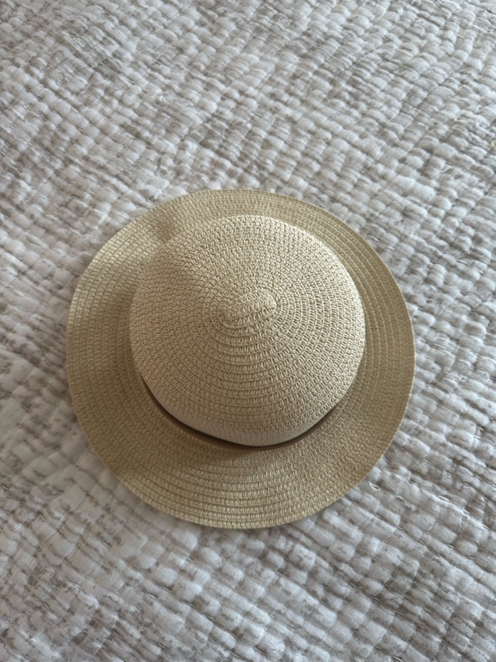 R Straw Hat - Picture 6 of 7
